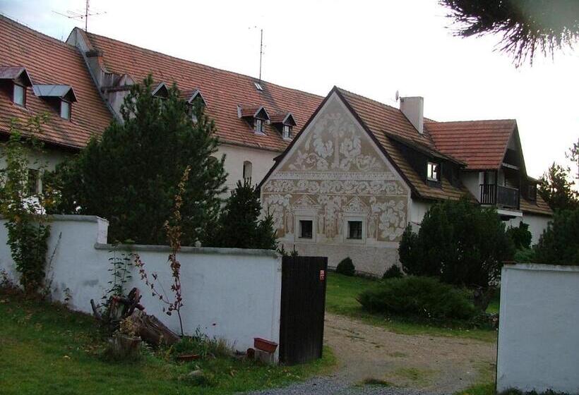 ペンション Tvrz Holešice Orlická Přehrada, Penzion