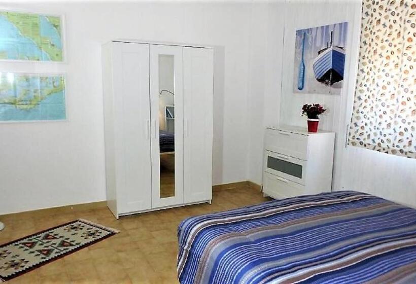 פנסיון Una Camera Nel Pittoresco Borgo Di Le Castella