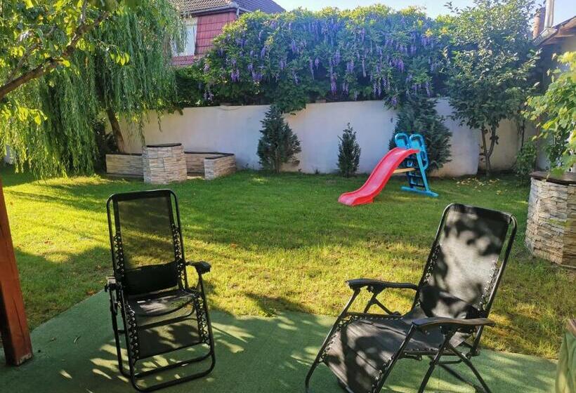 פנסיון Vila Roy