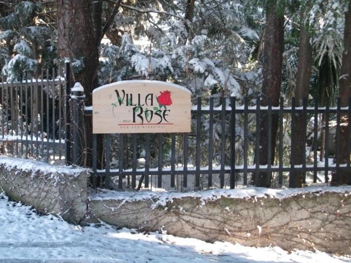 بنسيون Villa Delle Rose B&b