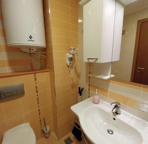 Private Studio In Emerald Beach Resort