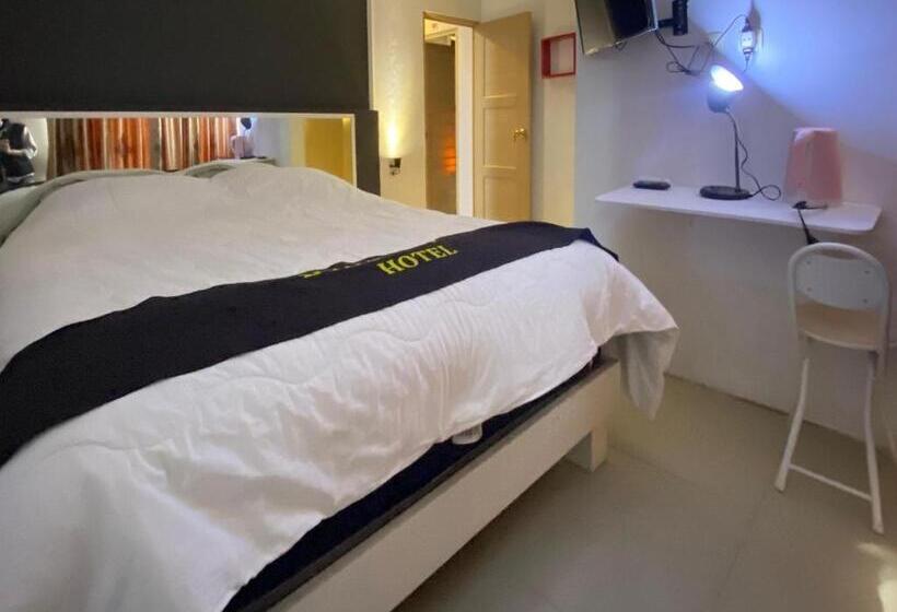 Reddoorz Near Bukit Ragas Hotel D Ayanna Pati