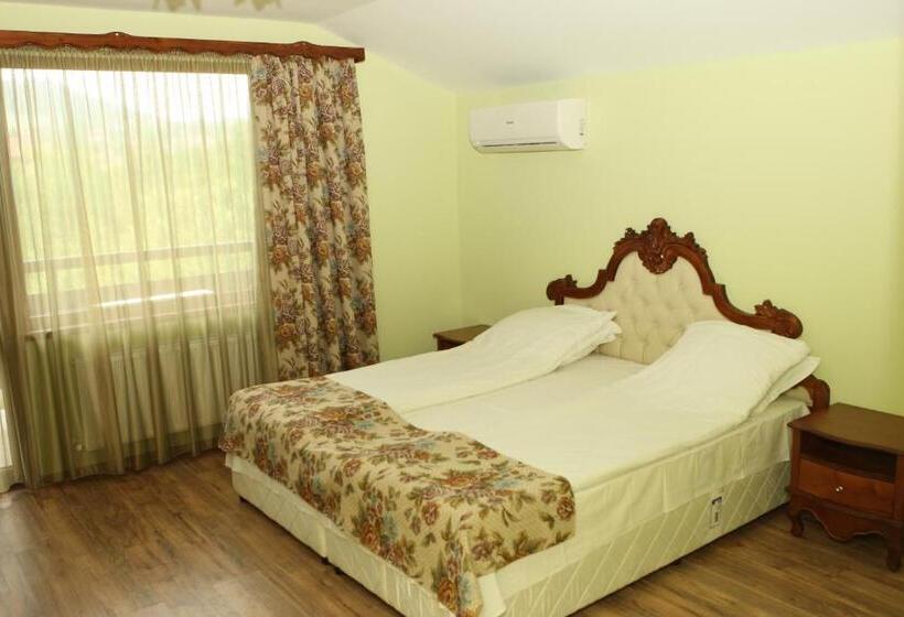 리조트 комплекс куклите