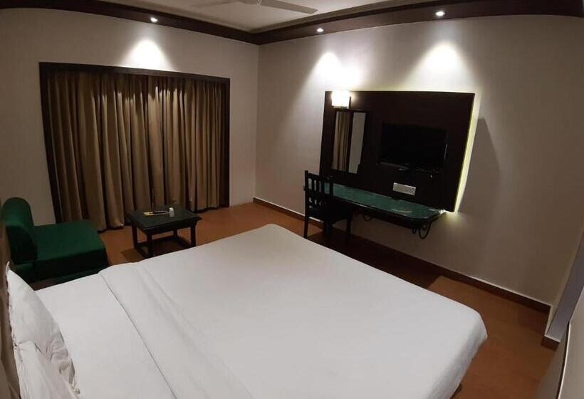 Royal Garden Resort