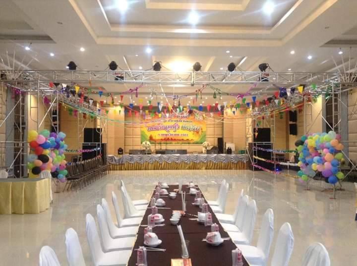 S Tawan Hotel & Convention