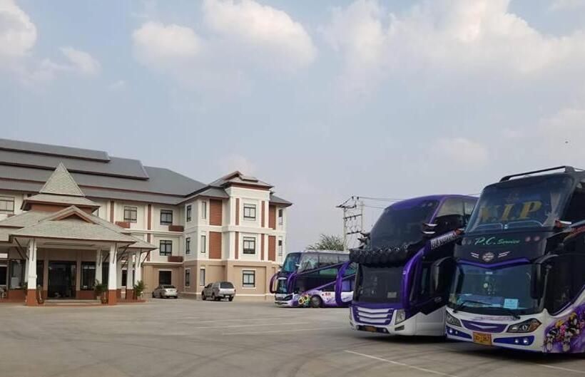 S Tawan Hotel & Convention