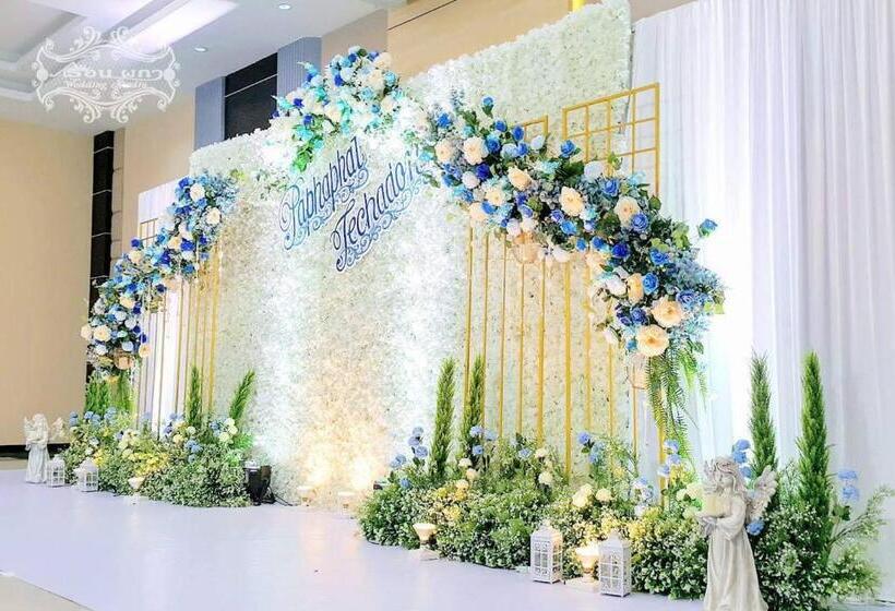 S Tawan Hotel & Convention