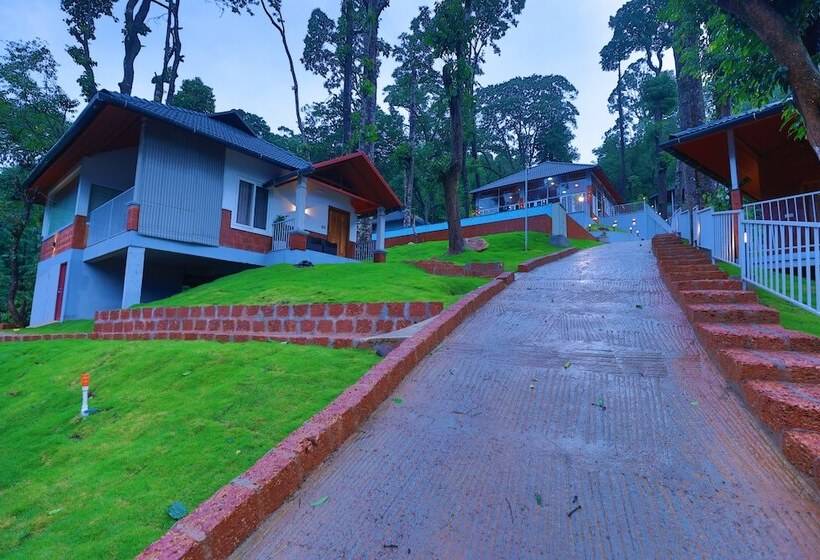 Silent Brook Resort   Coorg