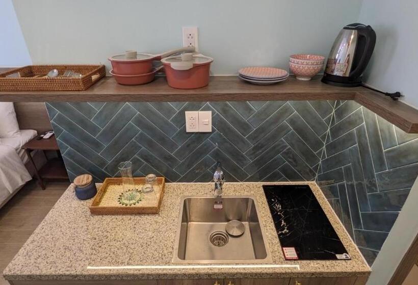 Aurora Phu Quoc Hotel & Golf 3d