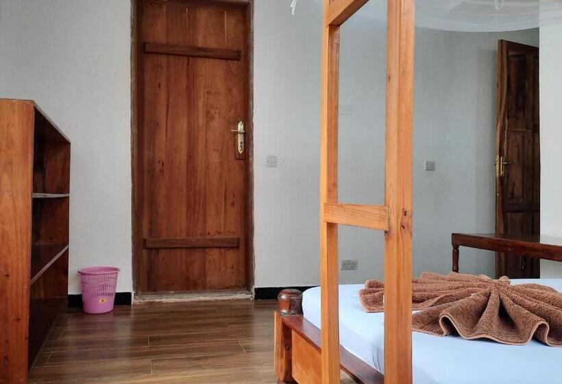 تختخواب و صبحانه Kajificheni House