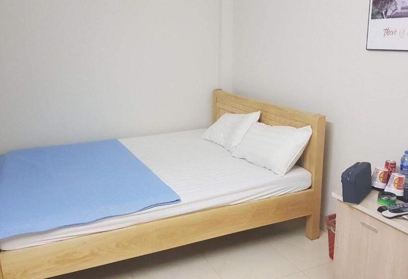 تختخواب و صبحانه Nhà Nghỉ July