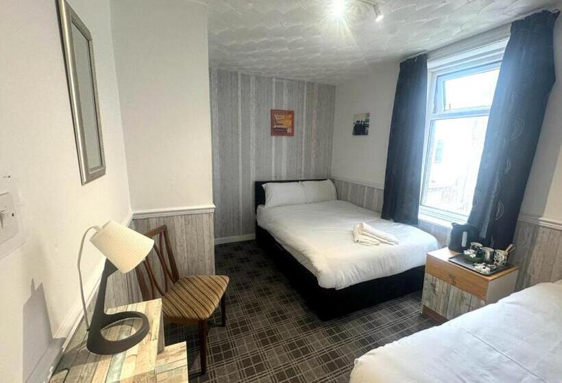 مبيت وإفطار Tower Central Hotel Albert Road