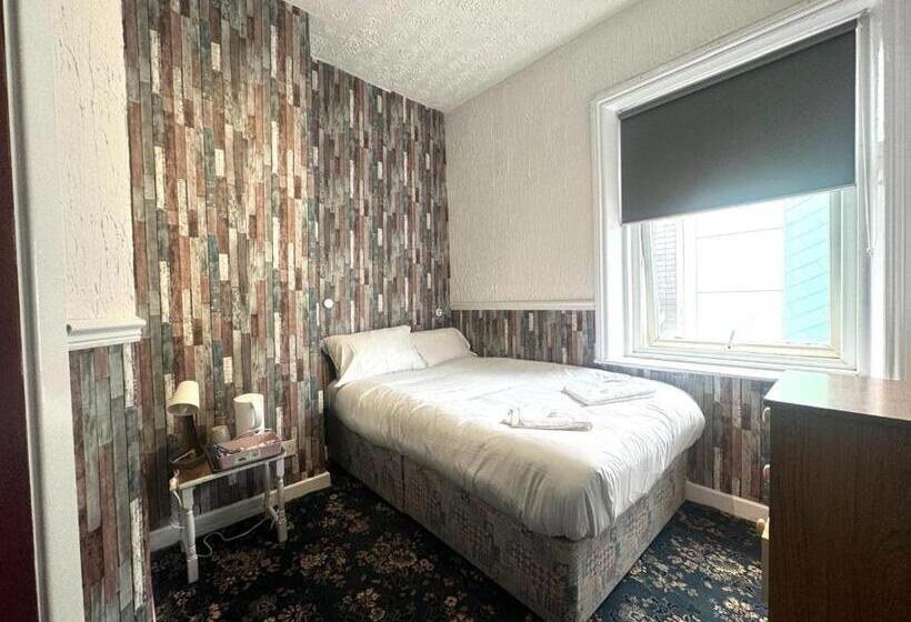 مبيت وإفطار Tower Central Hotel Albert Road