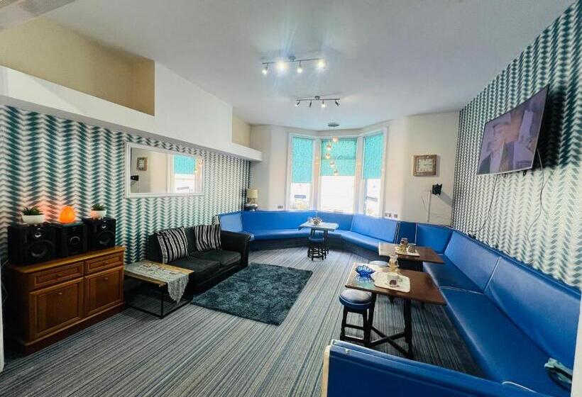 مبيت وإفطار Tower Central Hotel Albert Road