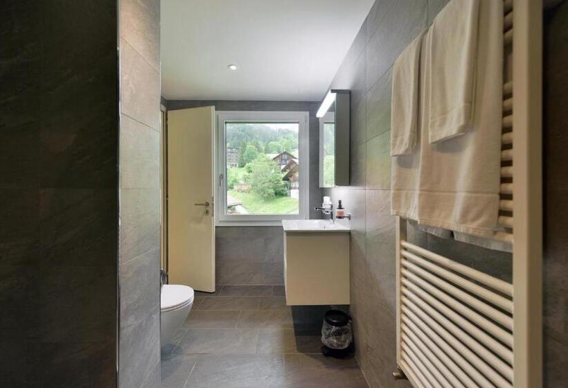 Bellevue Hotel & Apartments