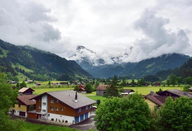 Bellevue Hotel & Apartments