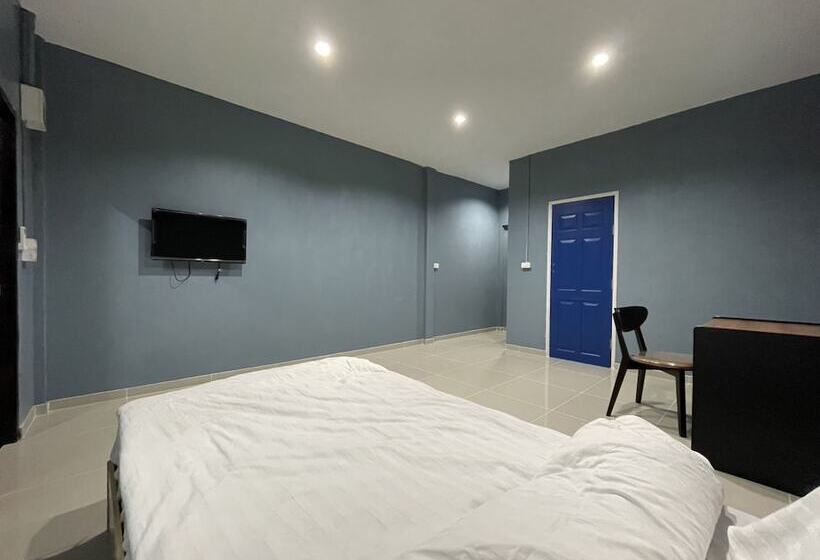 Collection O To The Sea Resort Thailand