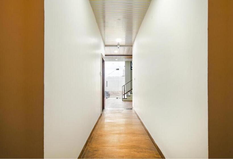 Fabhotel Dream Paradise