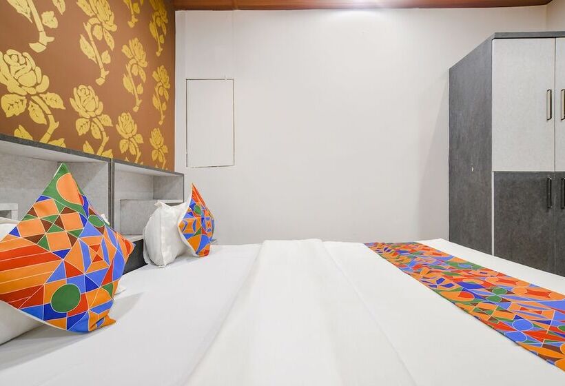 Fabhotel Dream Paradise