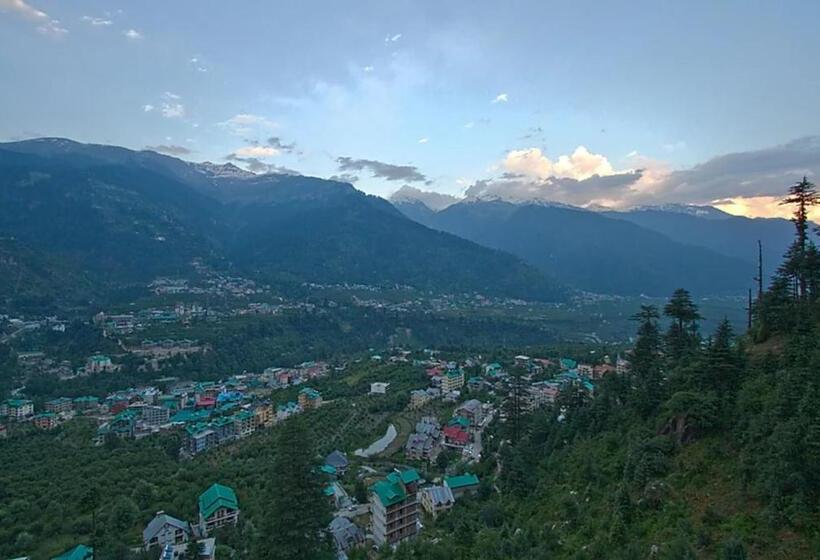 Goroomgo Hotel Bd Resort Manali Excellent Stay With Family, Parking Facilities