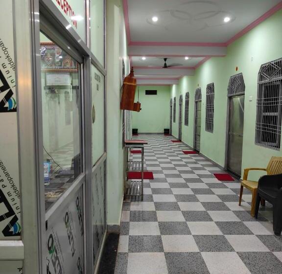 ホテル Goroomgo Parvati Residency Madhya Pradesh