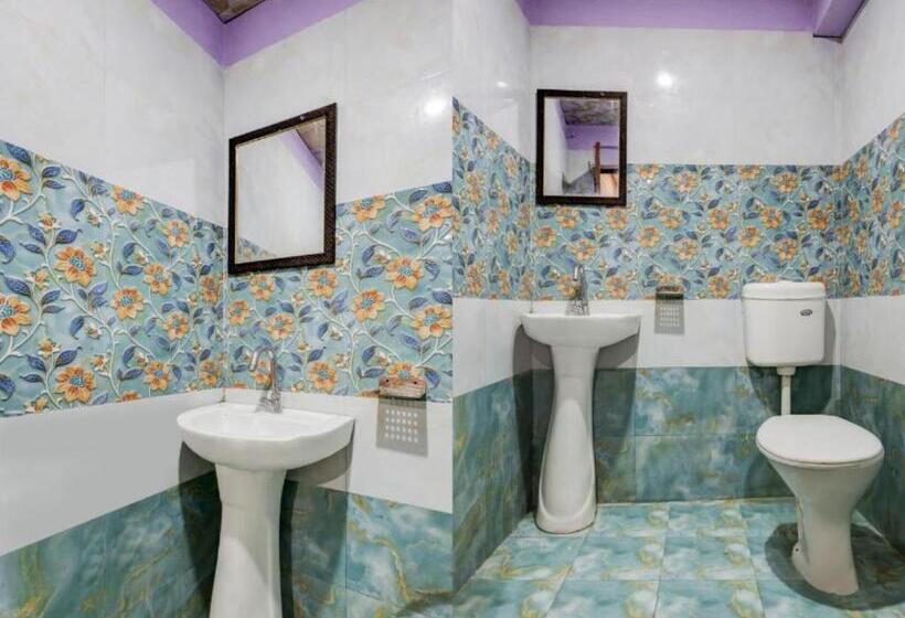 Grg Hotel Vinayak Nainital Near Naini Lake With Mountain View   Mall Road