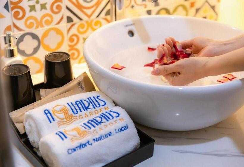 ホテル Aquarius Garden Ninh Bình