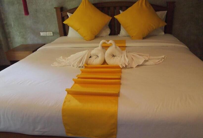 فندق Araya Boutique