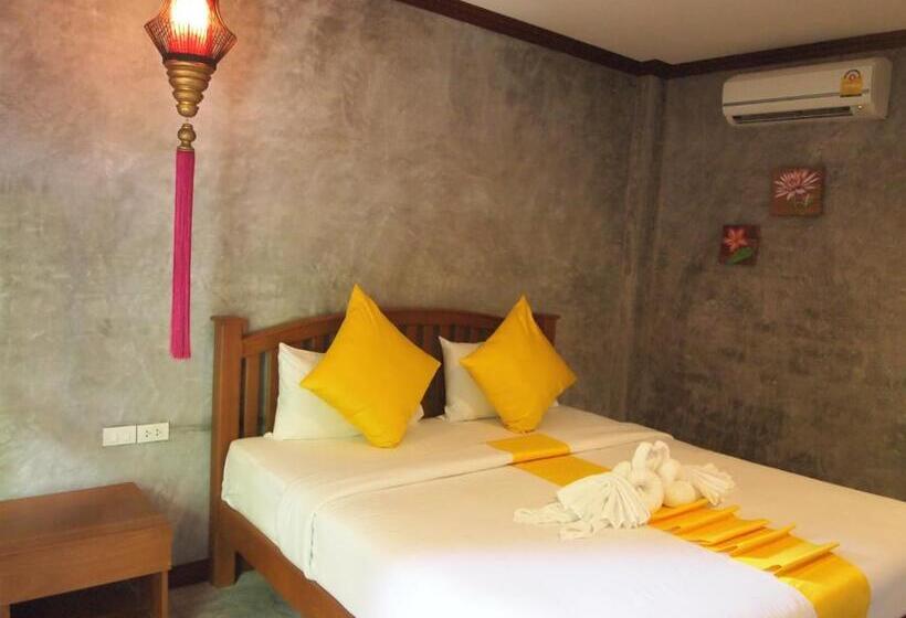 فندق Araya Boutique