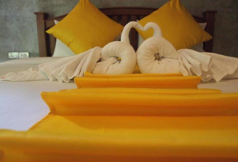 فندق Araya Boutique