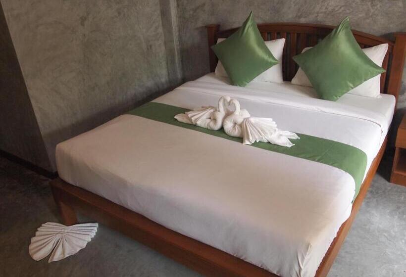 فندق Araya Boutique