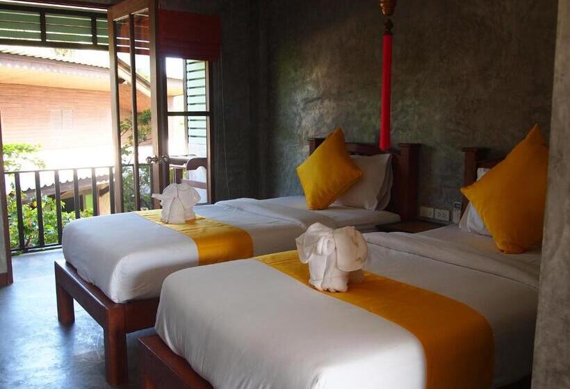 فندق Araya Boutique