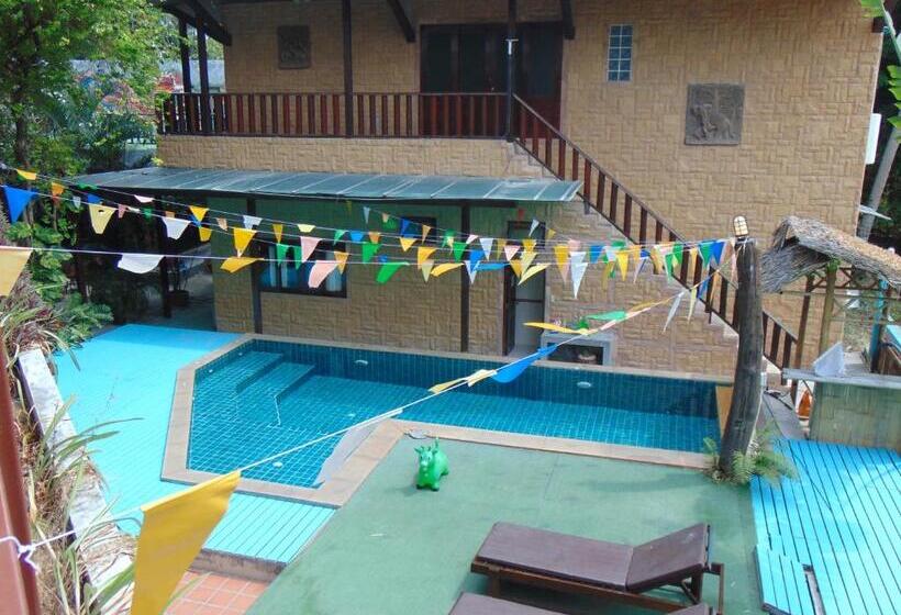 فندق Araya Boutique