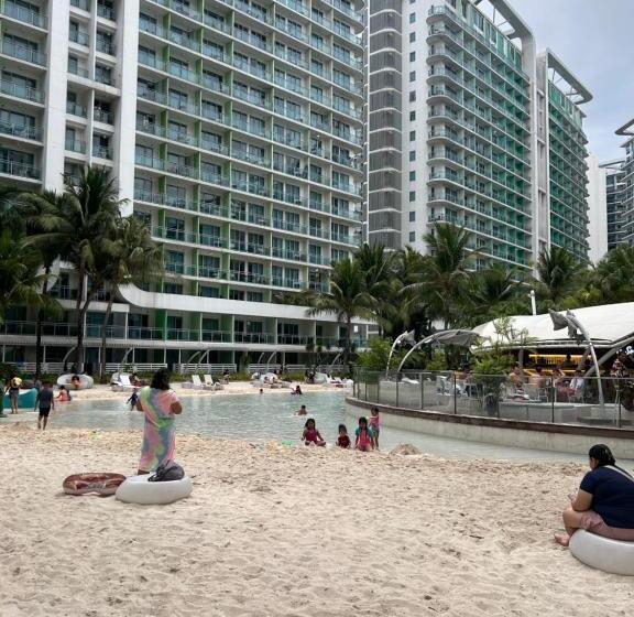 Отель Azure Staycation Place