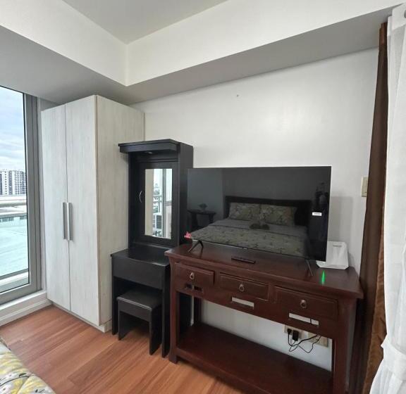 Отель Azure Staycation Place