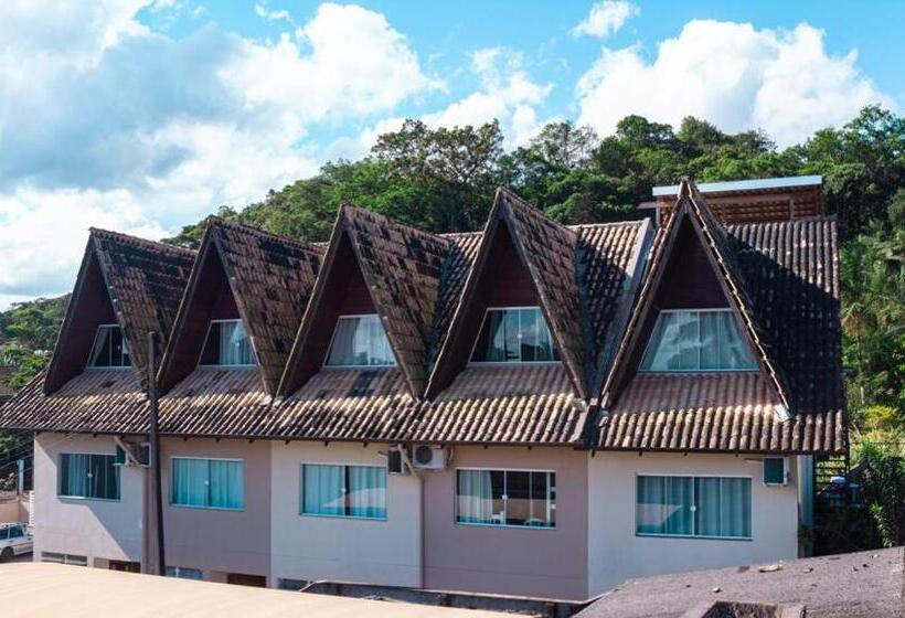 酒店 Br 101 Confort Suítes Joinville