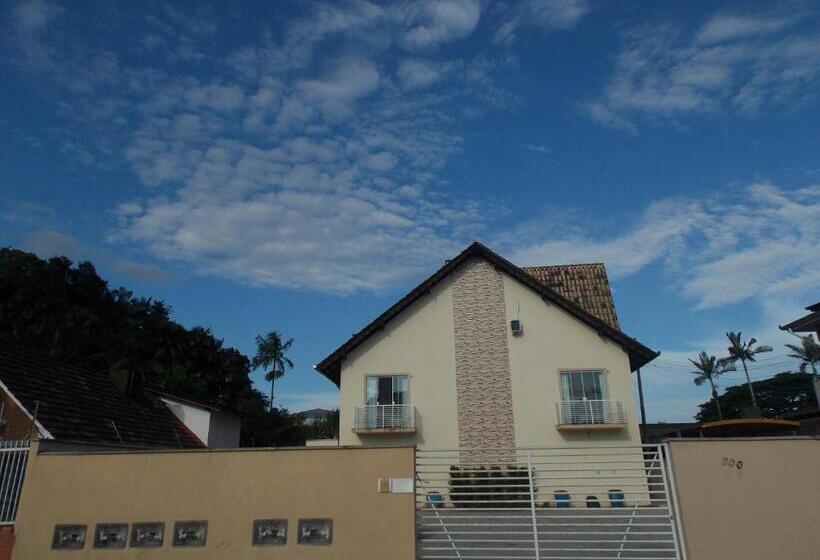 酒店 Br 101 Confort Suítes Joinville