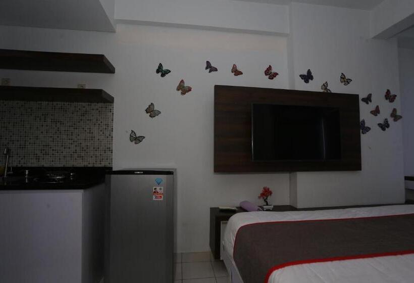 ホテル Collection O 93914 Iconic Residence