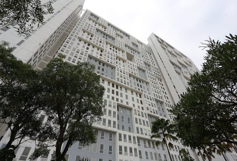 ホテル Collection O 93914 Iconic Residence