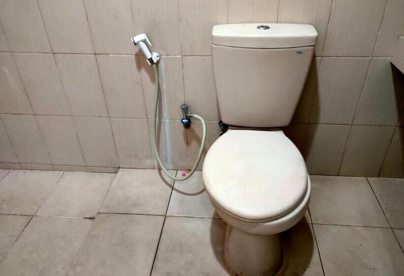 Отель Dirgantara