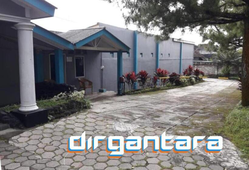 Отель Dirgantara