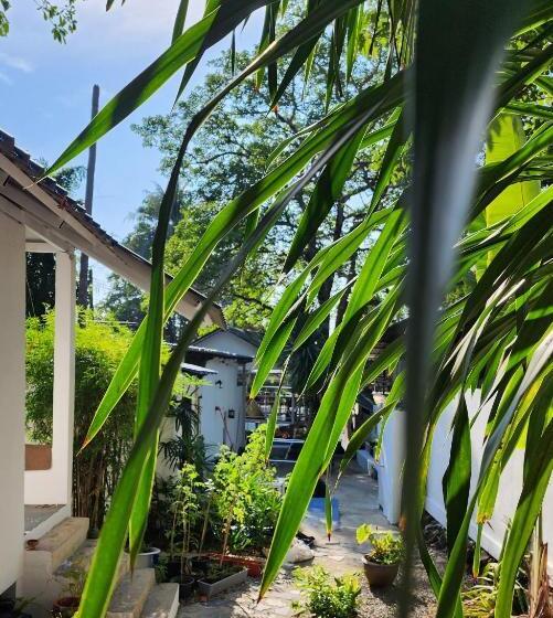 فندق Easy Life Koh Chang