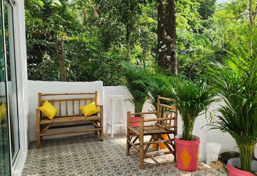 فندق Easy Life Koh Chang