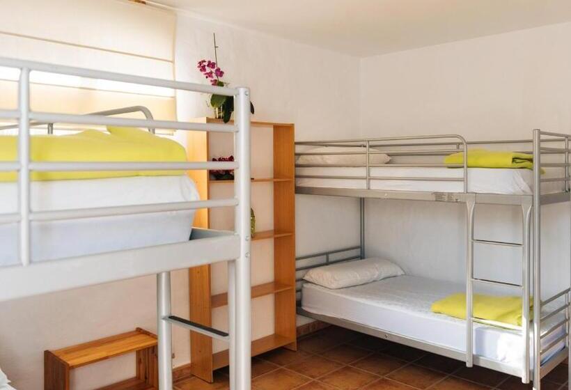 ホテル Habitación Familiar Oasis Anayansi