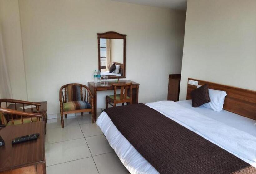 فندق Heaven S View B&b Dharamshala