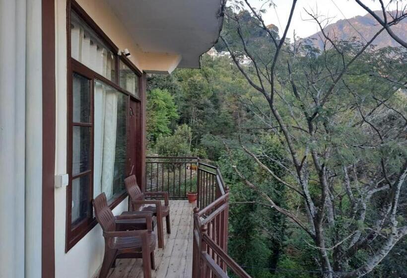 فندق Heaven S View B&b Dharamshala
