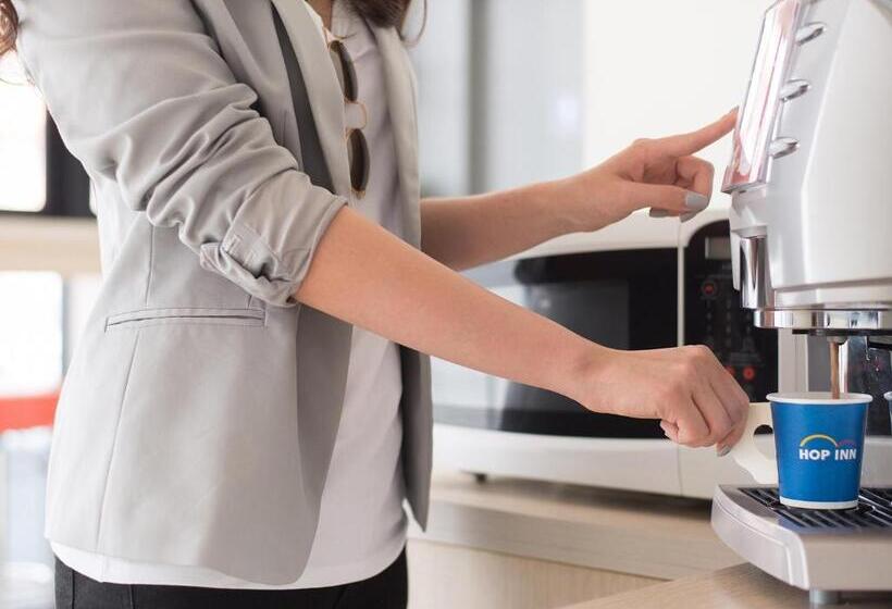 فندق Hop Inn Ayutthaya