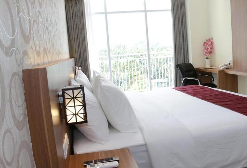 هتل Horison Sentani