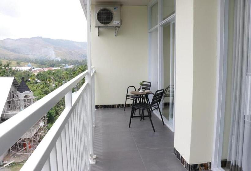 هتل Horison Sentani