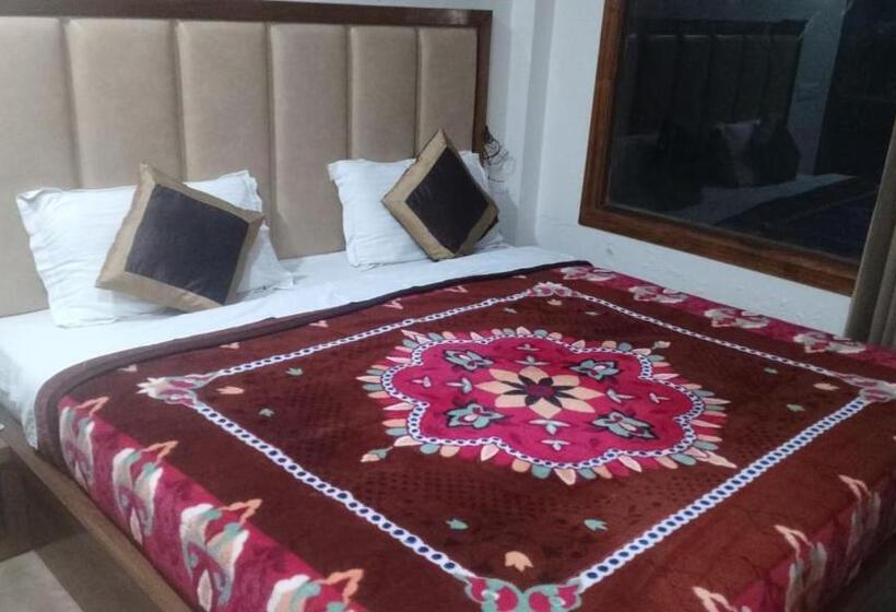 ホテル India House